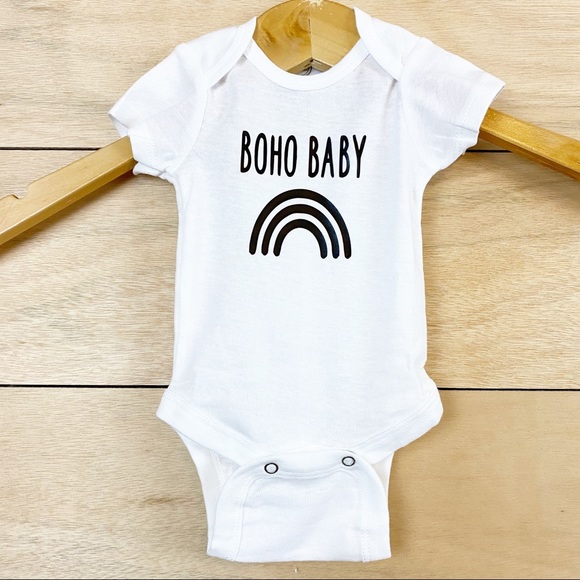 BOHO Baby Onesie Bodysuit Newborn New Rainbow - Picture 1 of 4
